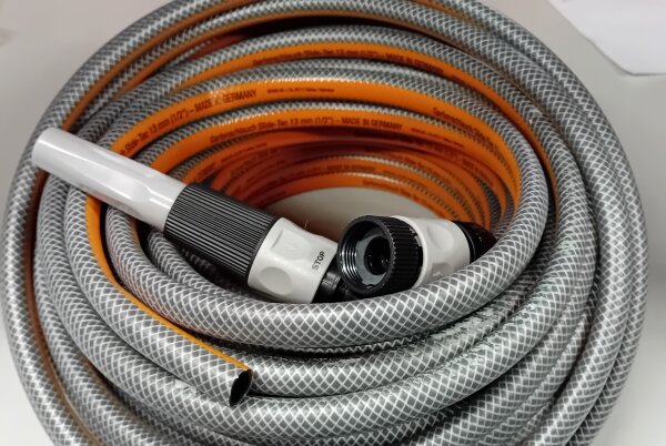 Gartenschlauch Slide Tec 13mm 1/2" 40m von REHAU inkl. Armaturen