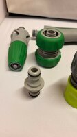 Profi Grundausstattung 8-teilig aus Kunststoff für Gartenschlauch 3/4" grün-grau